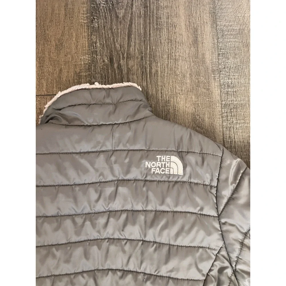 The North Face Mossbud Reversible Jacket Girls Size L 10-12 Pink Gray Used